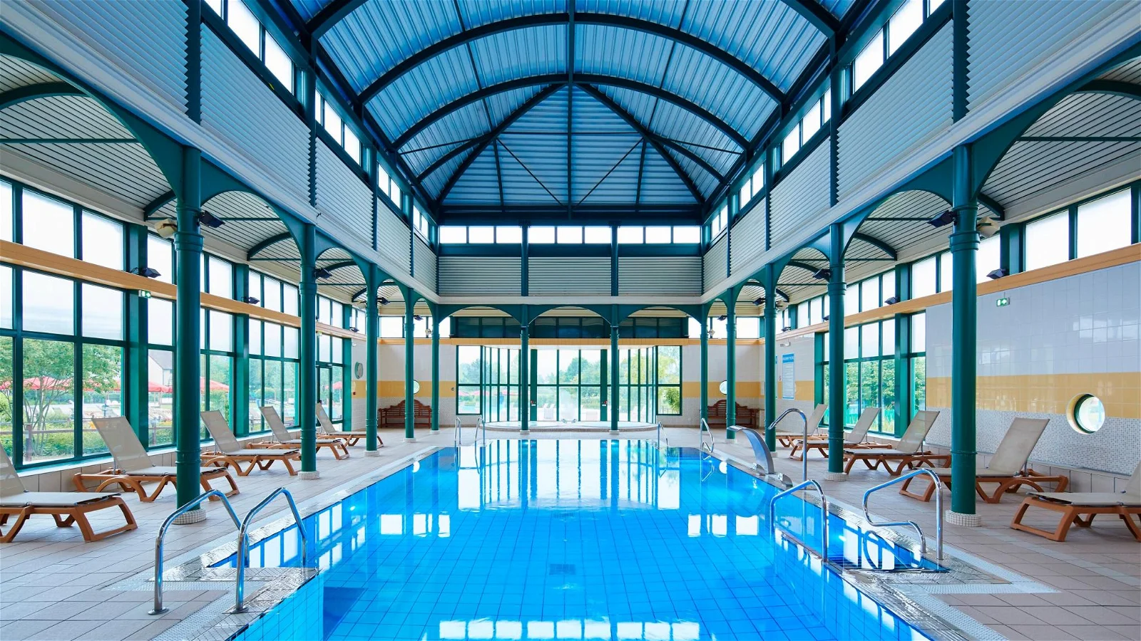 Marriott's Village D'Ile-De-France Indoor Pool