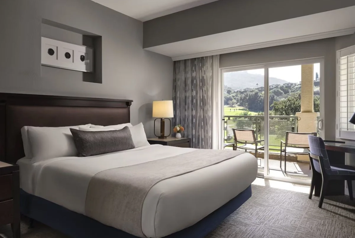 Welk Resorts: Hyatt Vacation Club at the Welk Master Bedroom