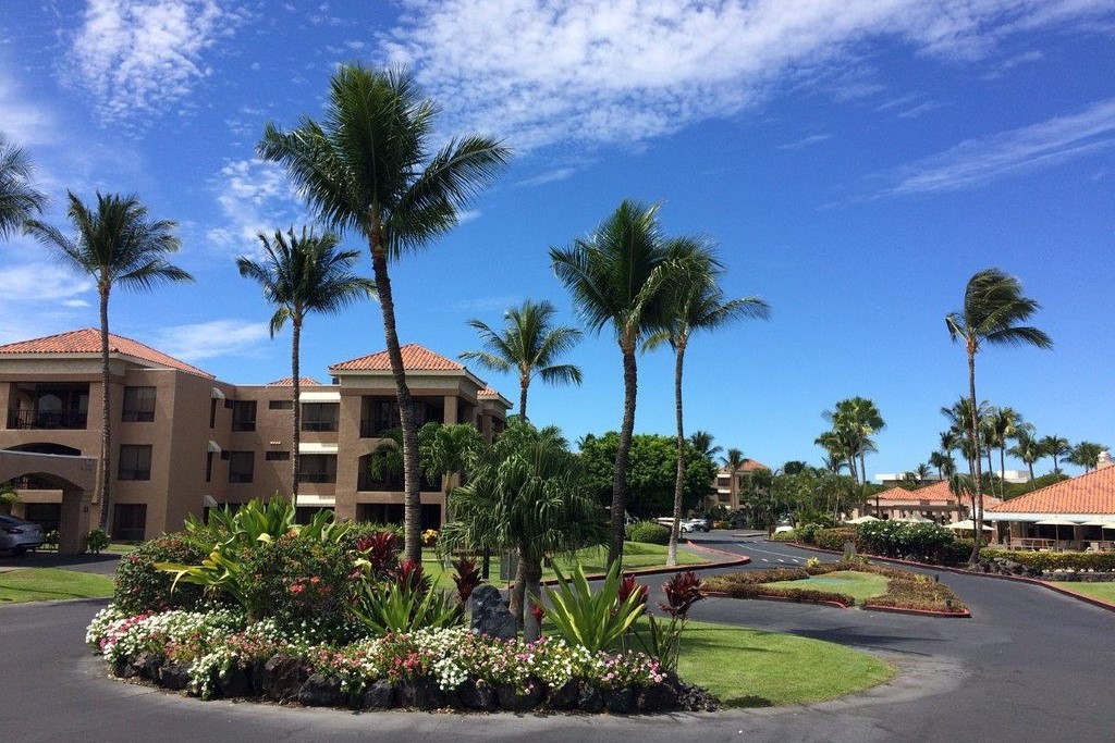 Bay Club Waikoloa Beach Resort Street