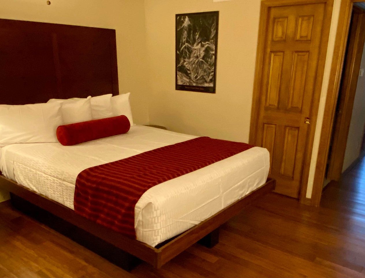 the christie lodge bedroom