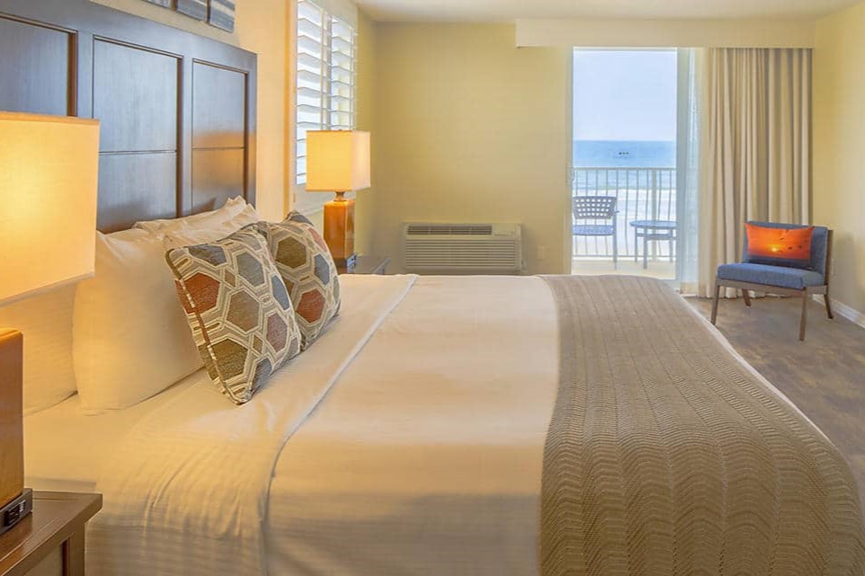 Bluegreen Casa del Mar Beach Resort Master Bedroom