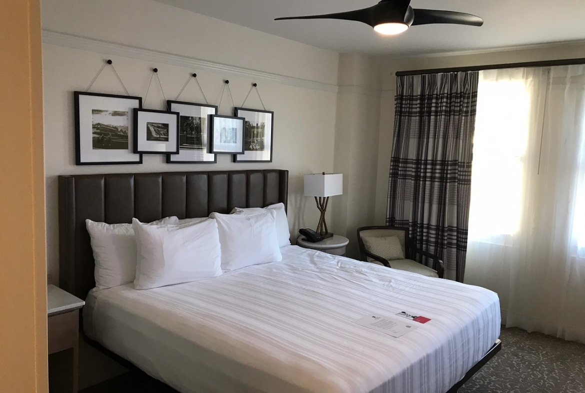 Disney's Saratoga Springs Resort Bedroom