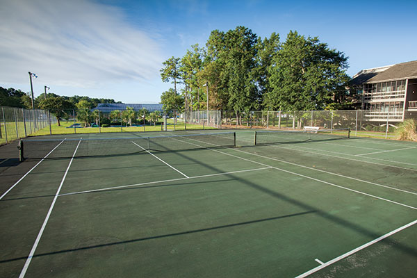 Club Wyndham Fairfield Harbour tennis court