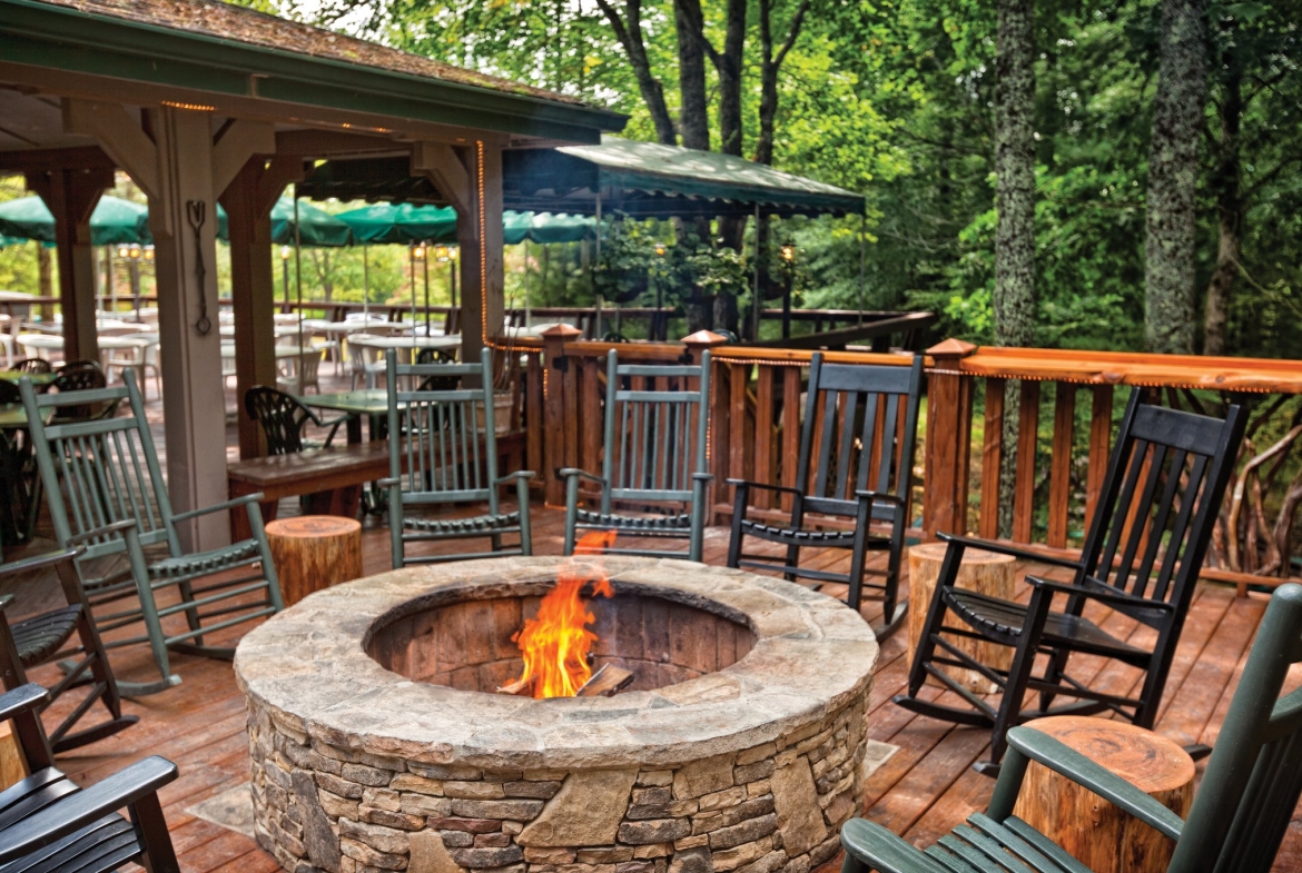 Club Wyndham Resort At Fairfield Sapphire Valley Firepit