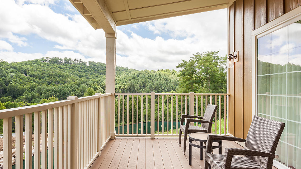 Club Lodges at Trillium Standard Balcony