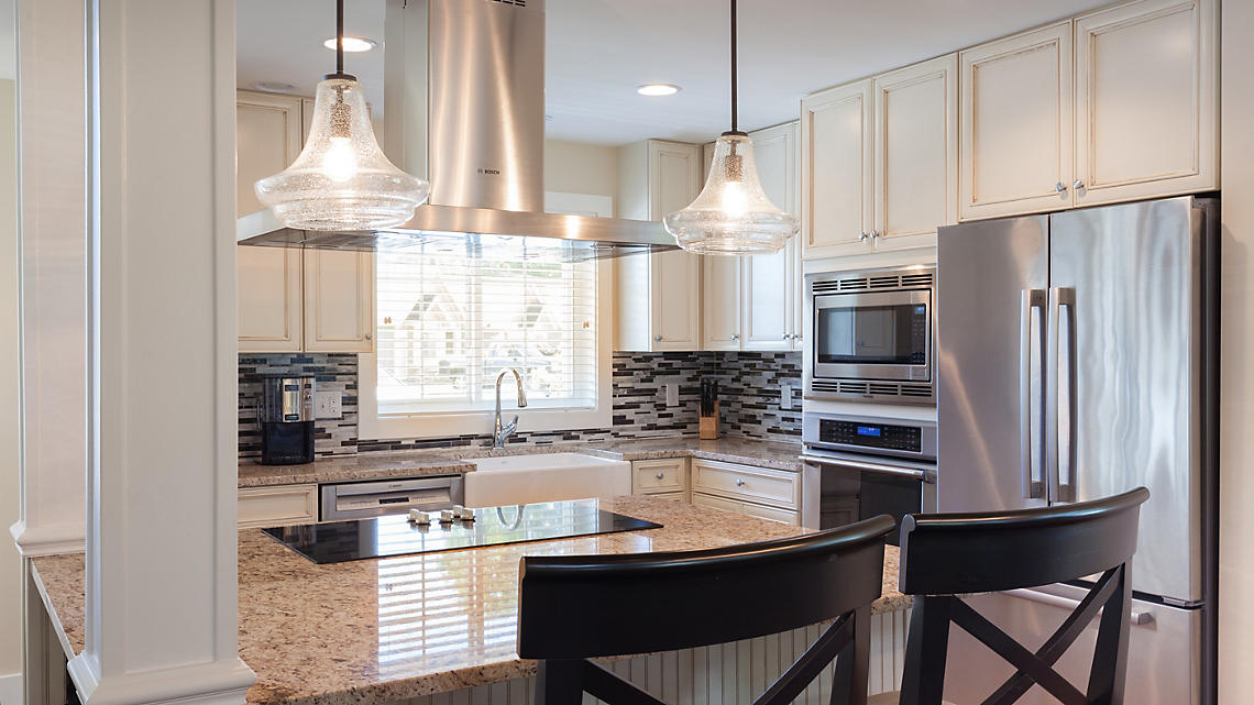 Presidential Bedroom Gourmet Kitchen