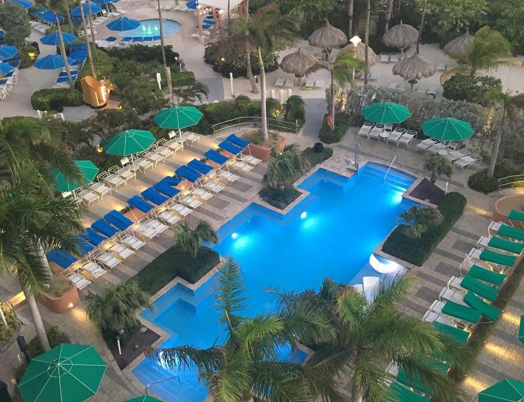 Marriott's Aruba Surf Club Pool