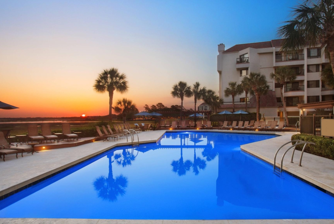 Marriott's Sunset Pointe Shelter Cove Second BedMarriott's Sunset Pointe Shelter Cove Sparkling Pools