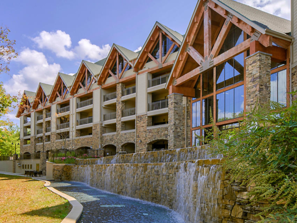 Paradise Point Resort