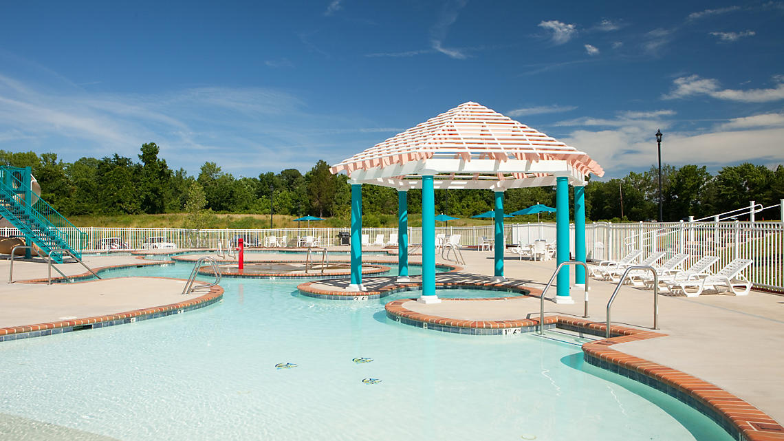 Parkside Williamsburg Resort, a Bluegreen Resort Pool