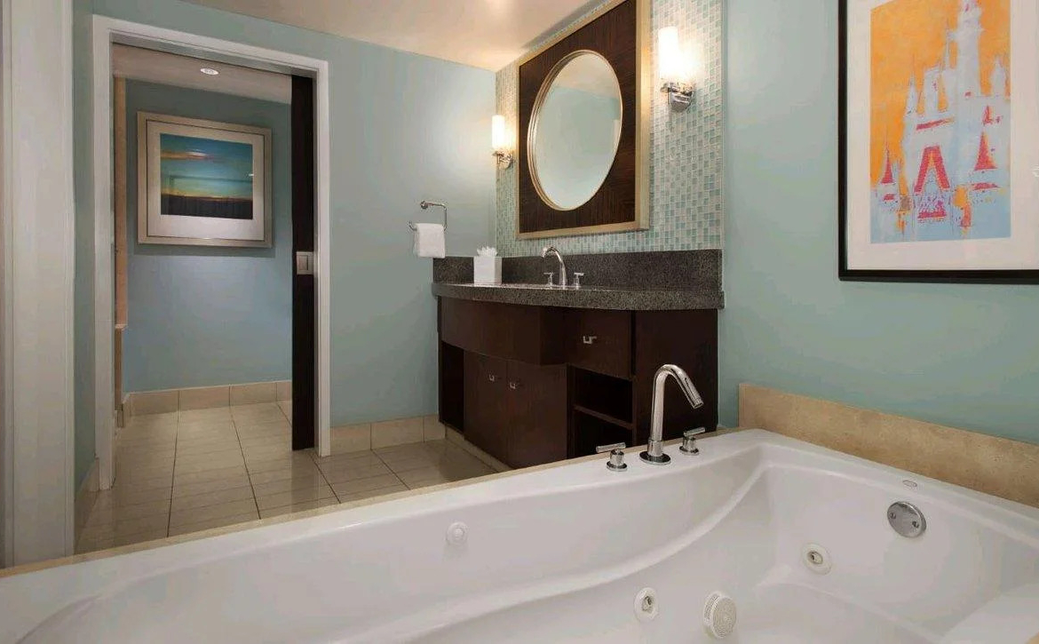 Bathroom with tub