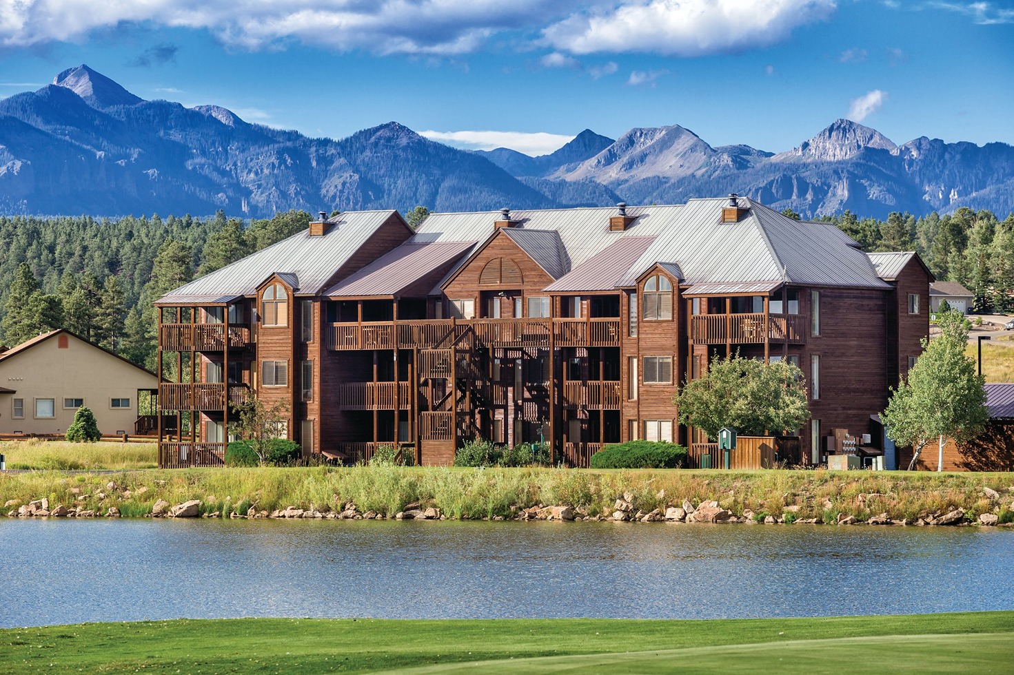 Wyndham Pagosa exterior