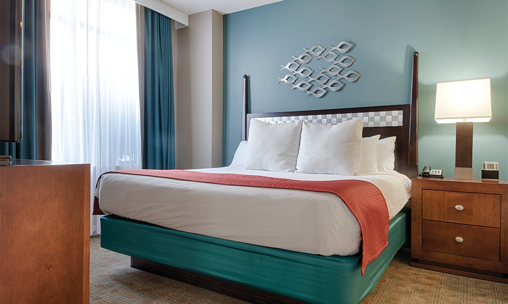 Wyndham Vacation Resorts At National Harbor Bedroom