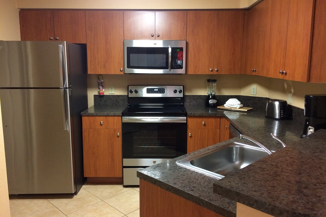 Mizner Place At Weston Town Center Kitchen