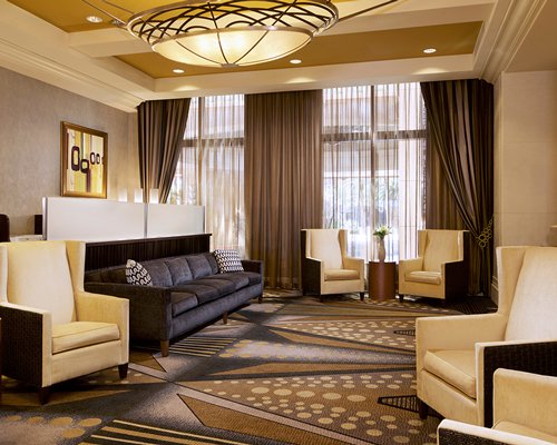 Hilton Grand Vacations Las Vegas Lobby
