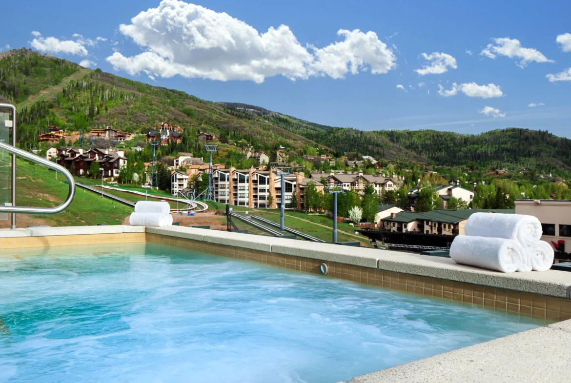 Sheraton Steamboat Resort Villas Hot Tub