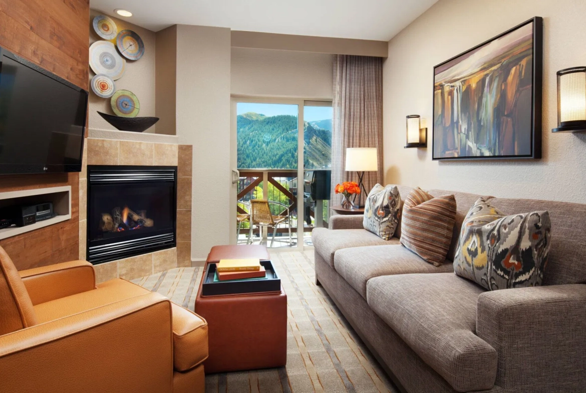 Sheraton Mountain Vista Living Area