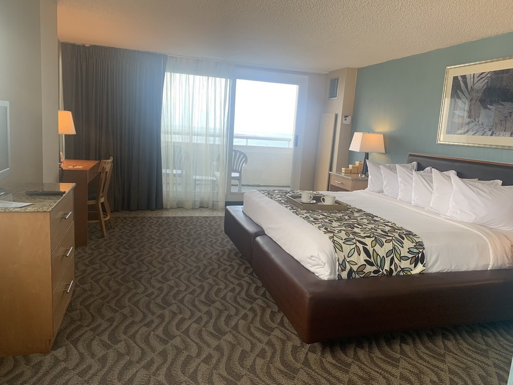 Fantasea Resorts, Atlantic Palace bedroom