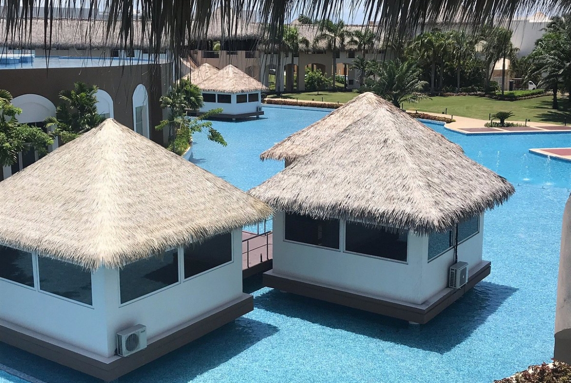 hotel bungalow