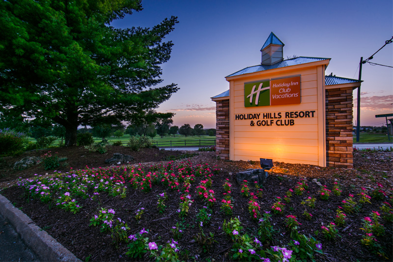 Holiday Hills Sign