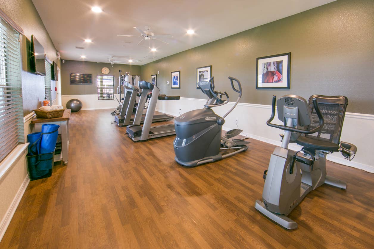 Orlando Breeze Resort fitness center