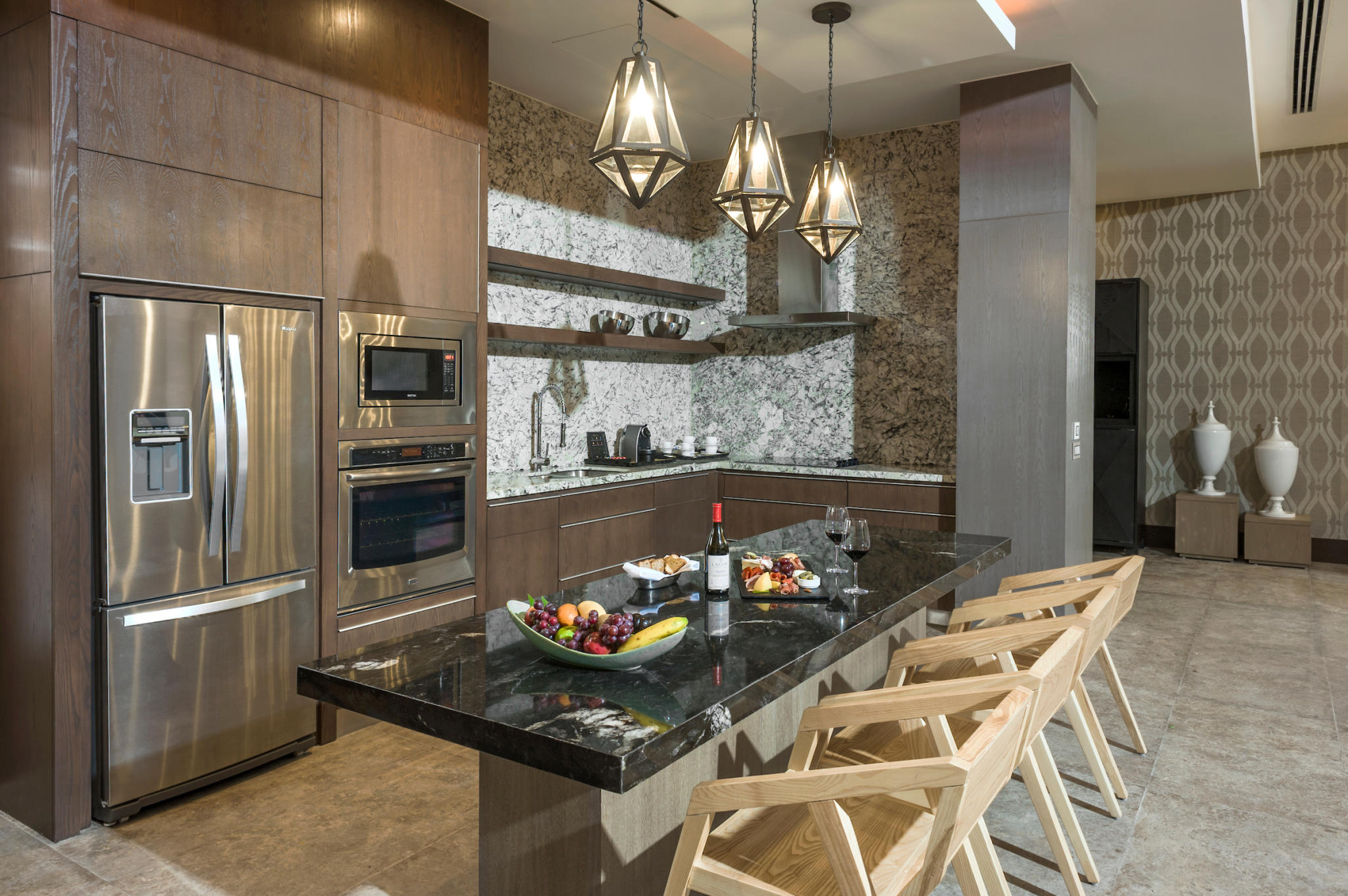 Grand Luxxe Residence Club kitchen