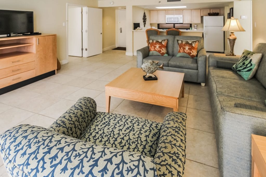 Royale Beach And Tennis Club Living Area