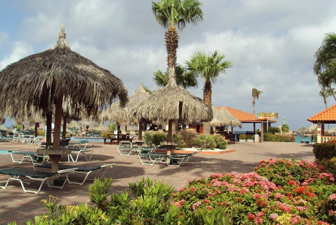 sitting area at Aruba Beach Club