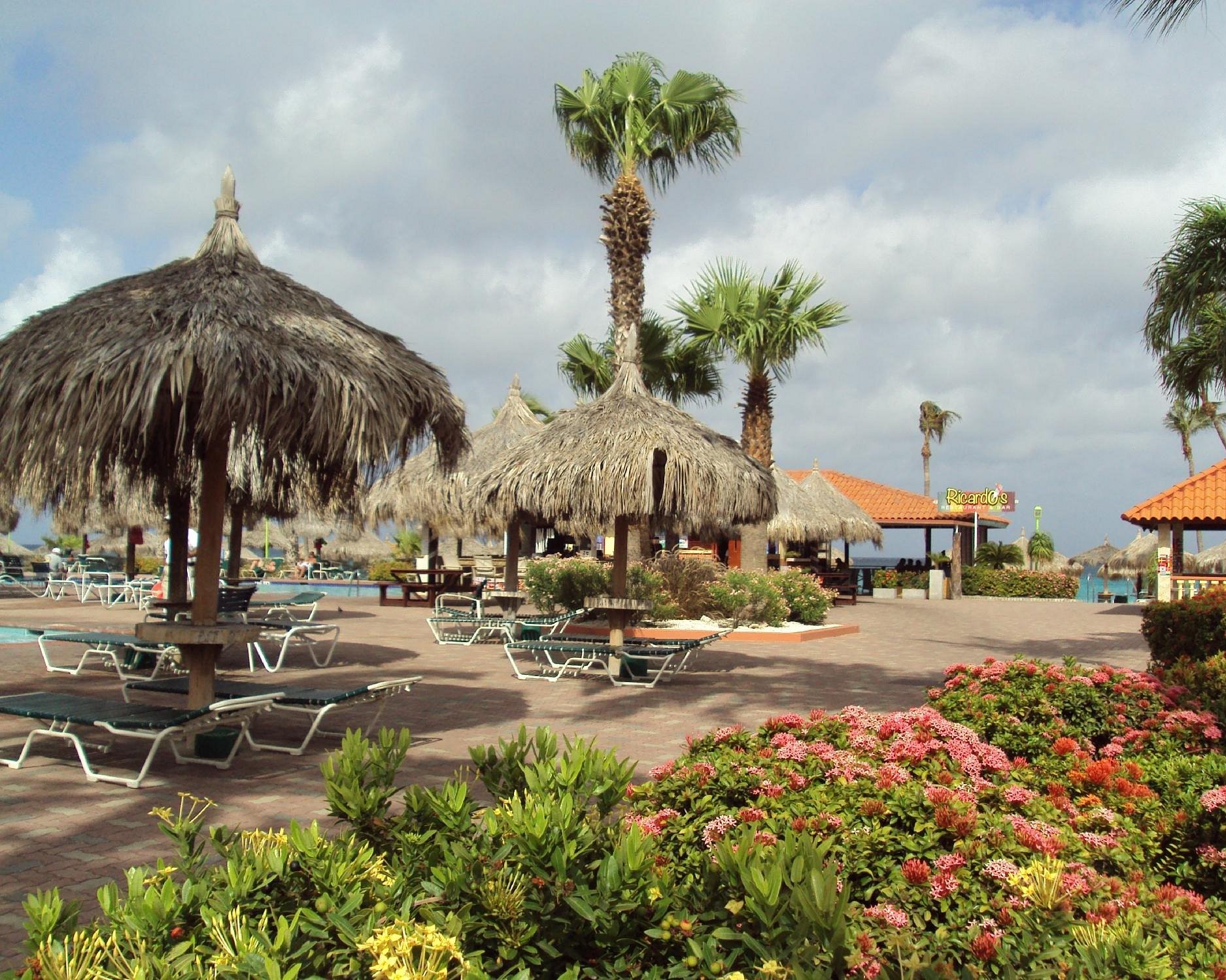 sitting area at Aruba Beach Club