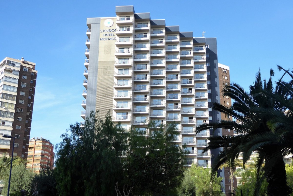 Royal Elite Vacation Club: Sandos Monaco Beach Hotel and Spa
