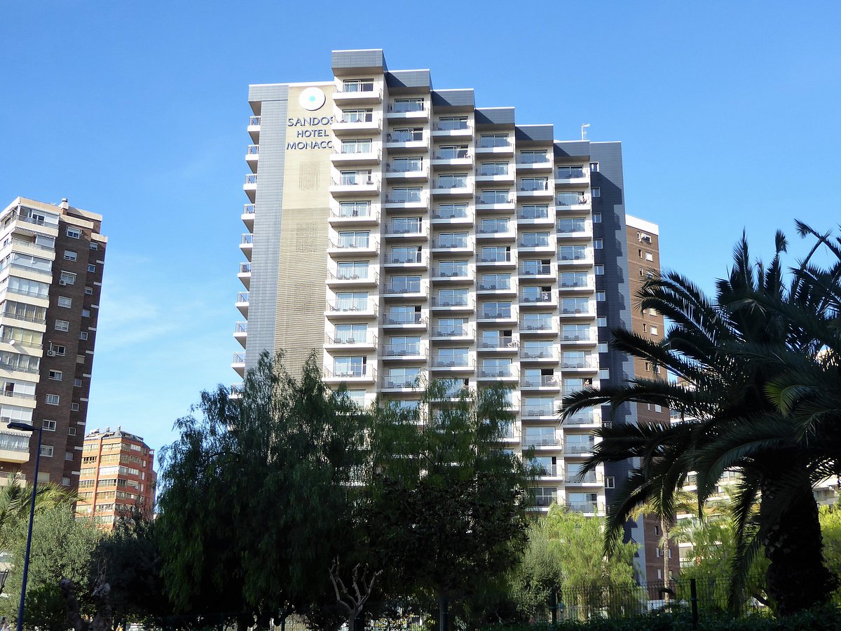 Royal Elite Vacation Club: Sandos Monaco Beach Hotel and Spa